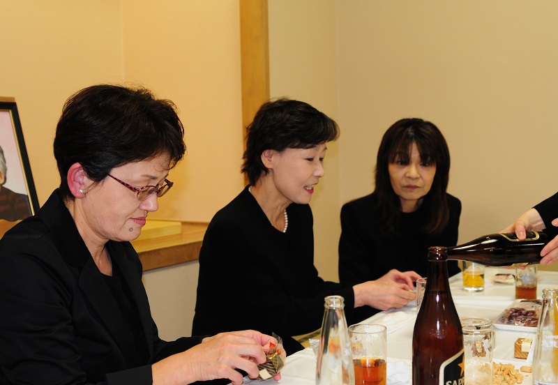 大澤千代葬儀ほか